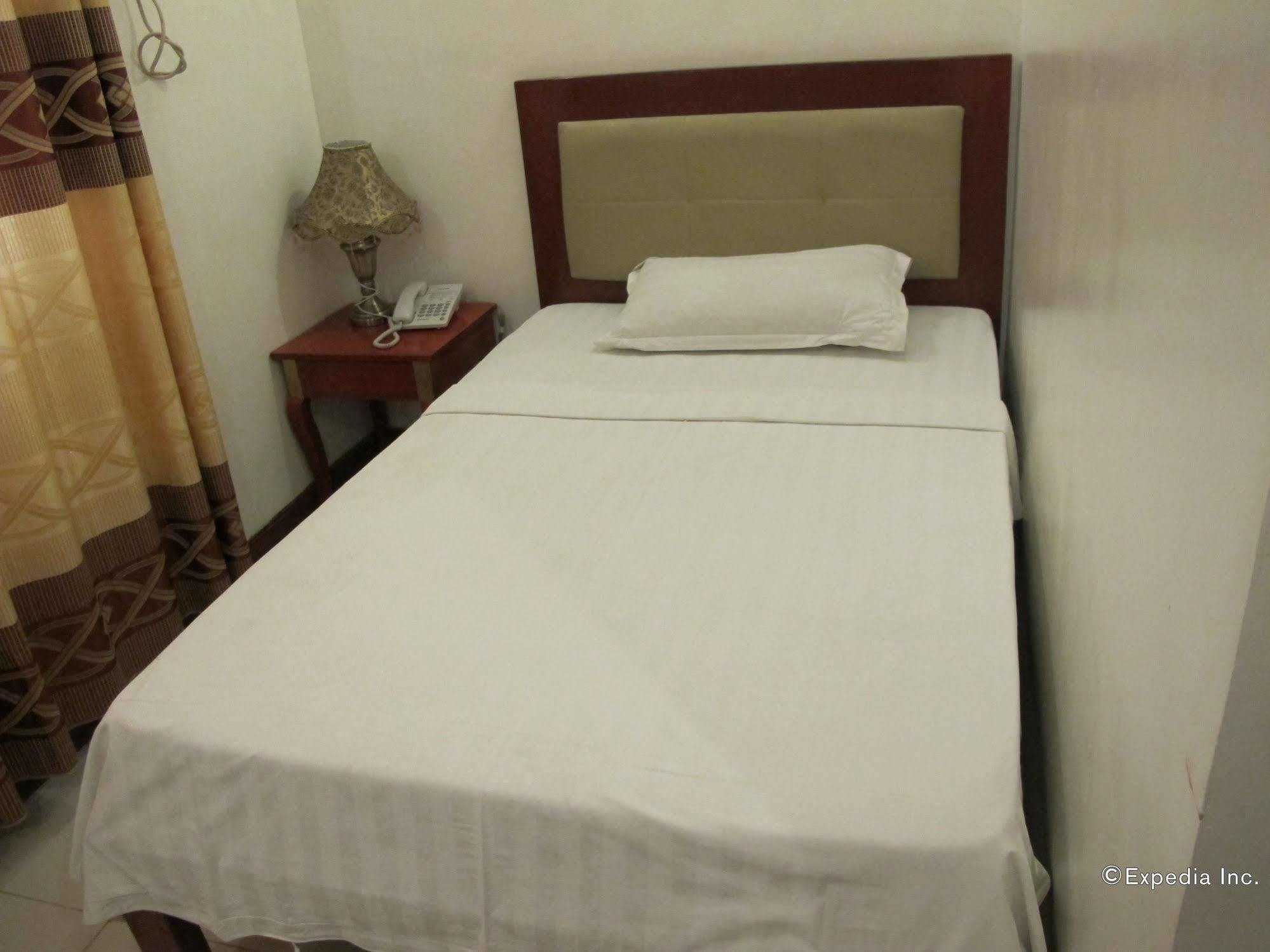 Dragon Home Inn Себу Экстерьер фото